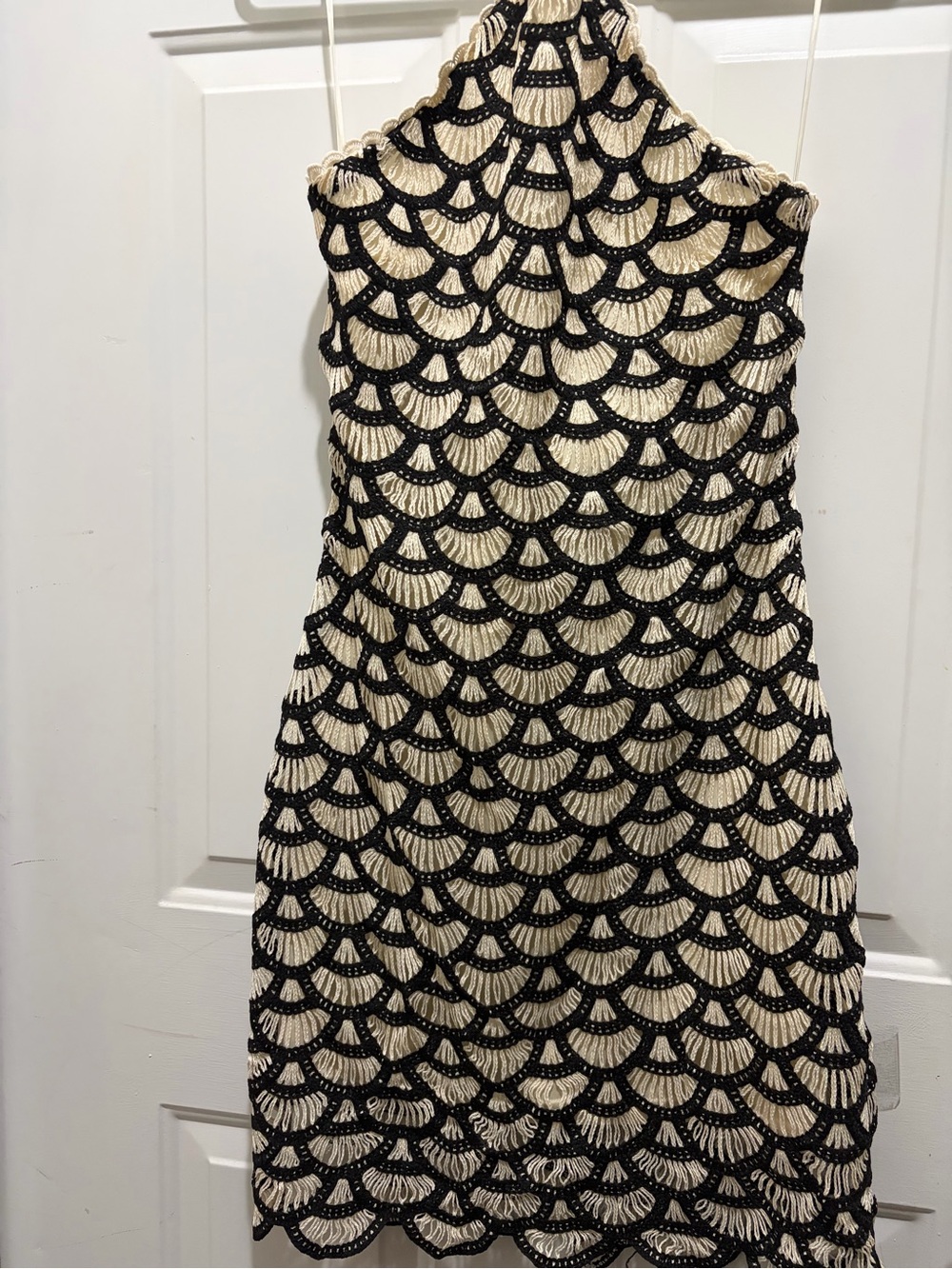 Fore Cream and Black Scalloped Crochet Halter Dress Sz L - Picture 2 of 6